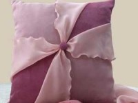 декоративная подушка в пастельных тонах